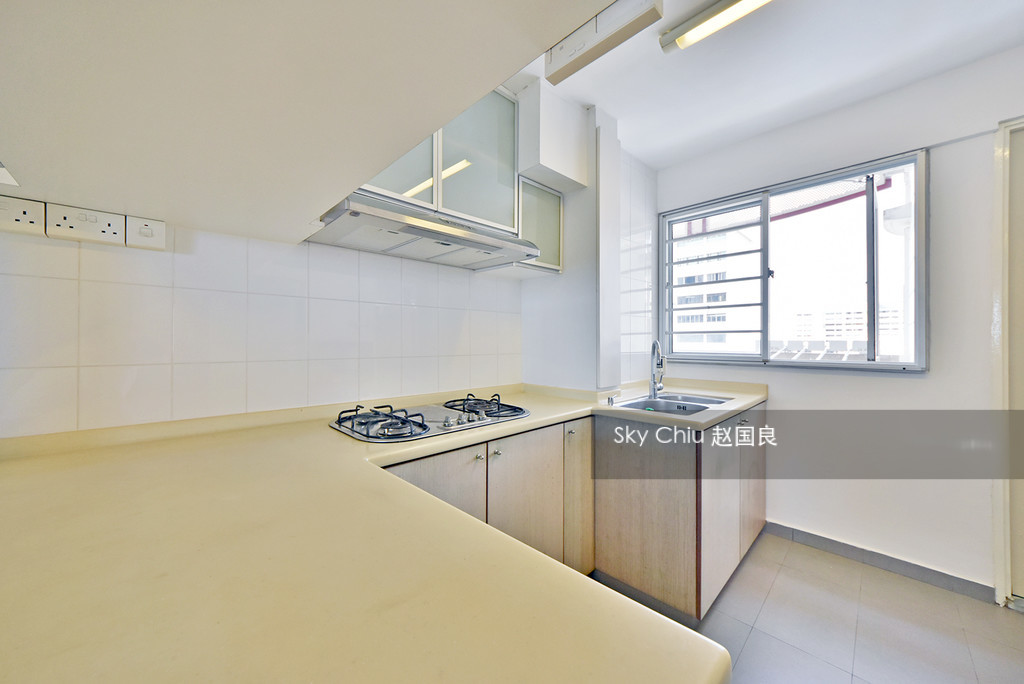 Blk 18 Marine Terrace (Marine Parade), HDB 4 Rooms #199501062